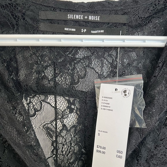 Lace Romper two piece .NWOT. - Picture 3 of 3